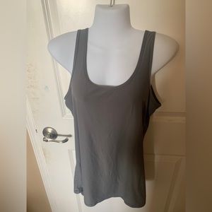 No Boundaries Women's XL Light Gray Tank Top